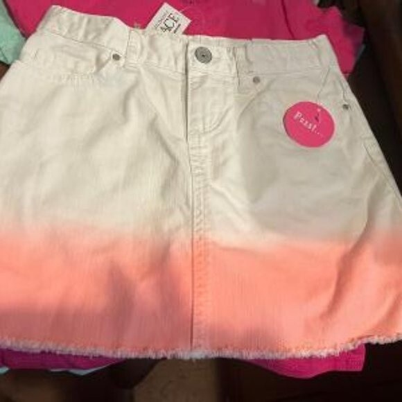 NWT GIRLS SIZE 6 2 SHIRTS AND ONE SKIRT OUTFIT THE CHILDRENS PLACE - Picture 8 of 10